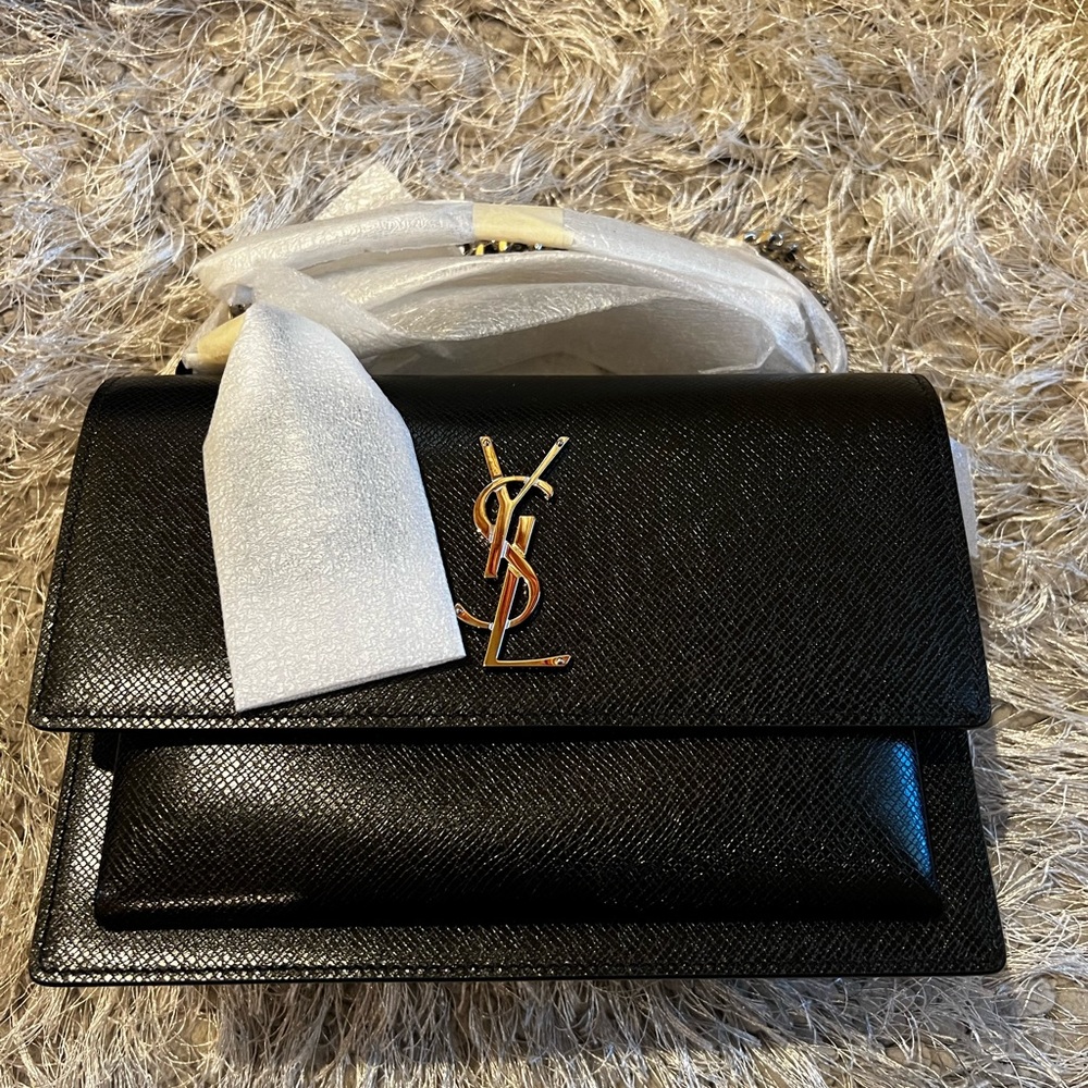 SAINT LAURENT YSL SUNSET SHOULDER BAG ON CHAIN